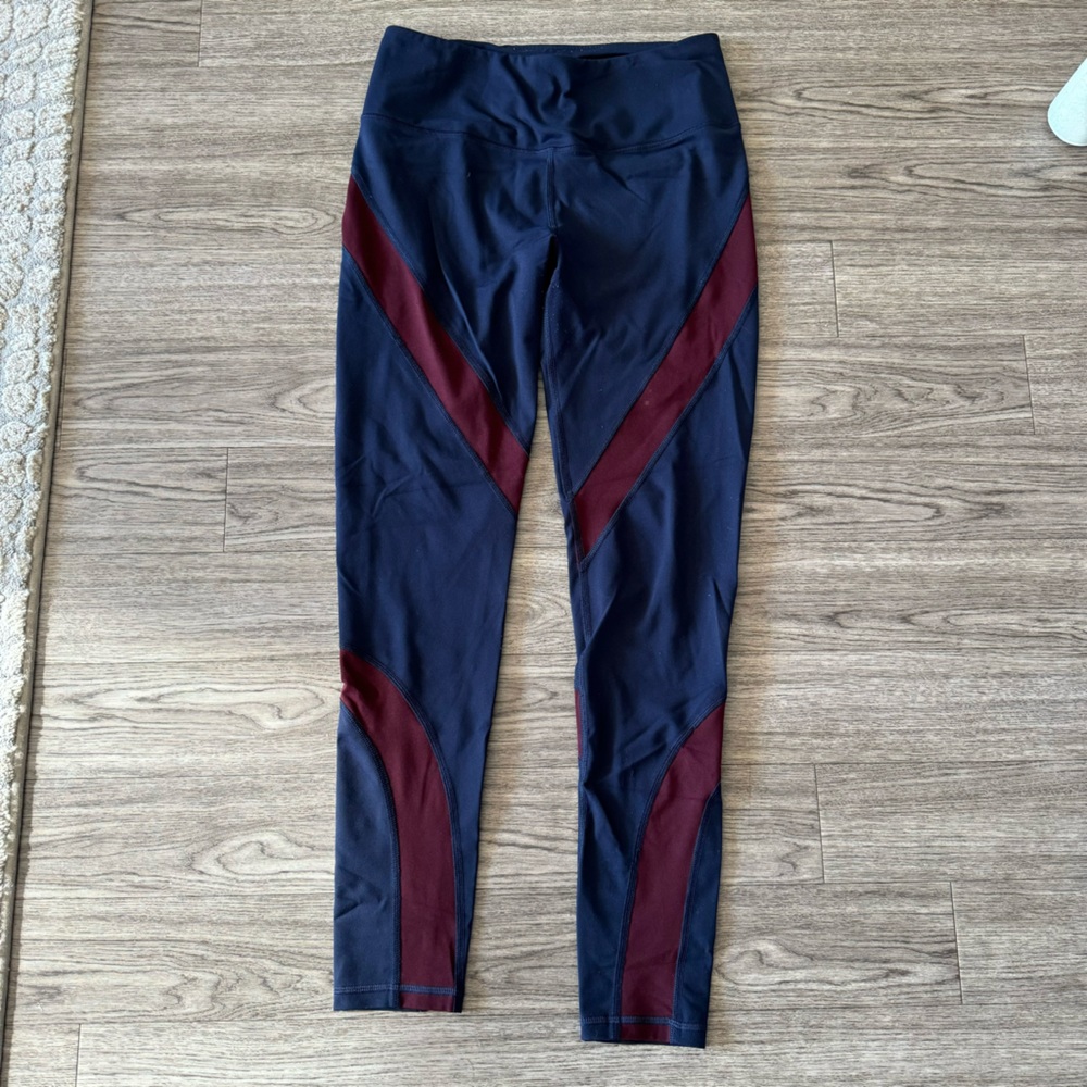 Victoria’s Secret maroon and navy athletic leggings - size medium